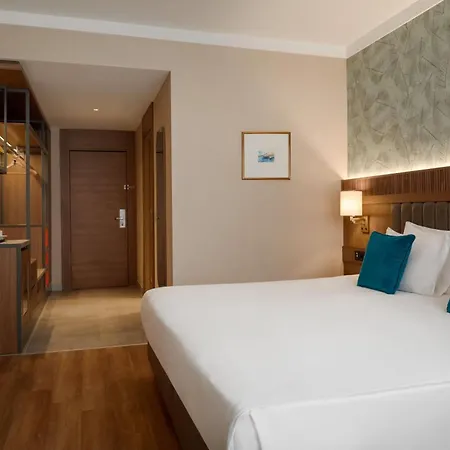 Ramada Encore By Wyndham Karatay 3* Konya