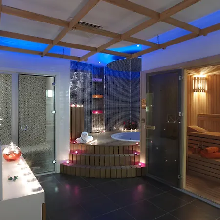 Hotel Ramada Encore By Wyndham Karatay