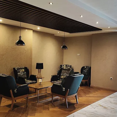 Ramada Encore By Wyndham Karatay 호텔