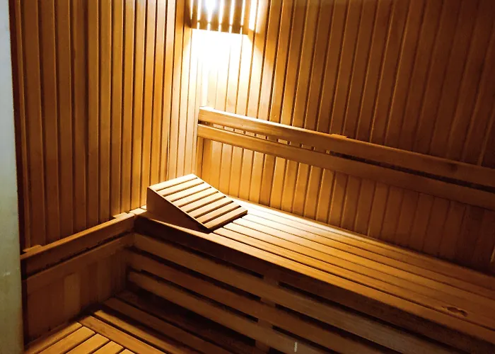 Ramada Encore By Wyndham Karatay 酒店 3*